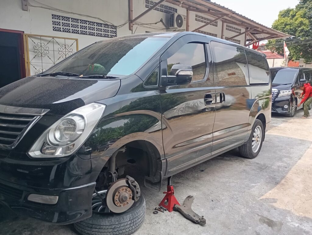 Bengkel Mobil Jakarta Timur Rekomendasi