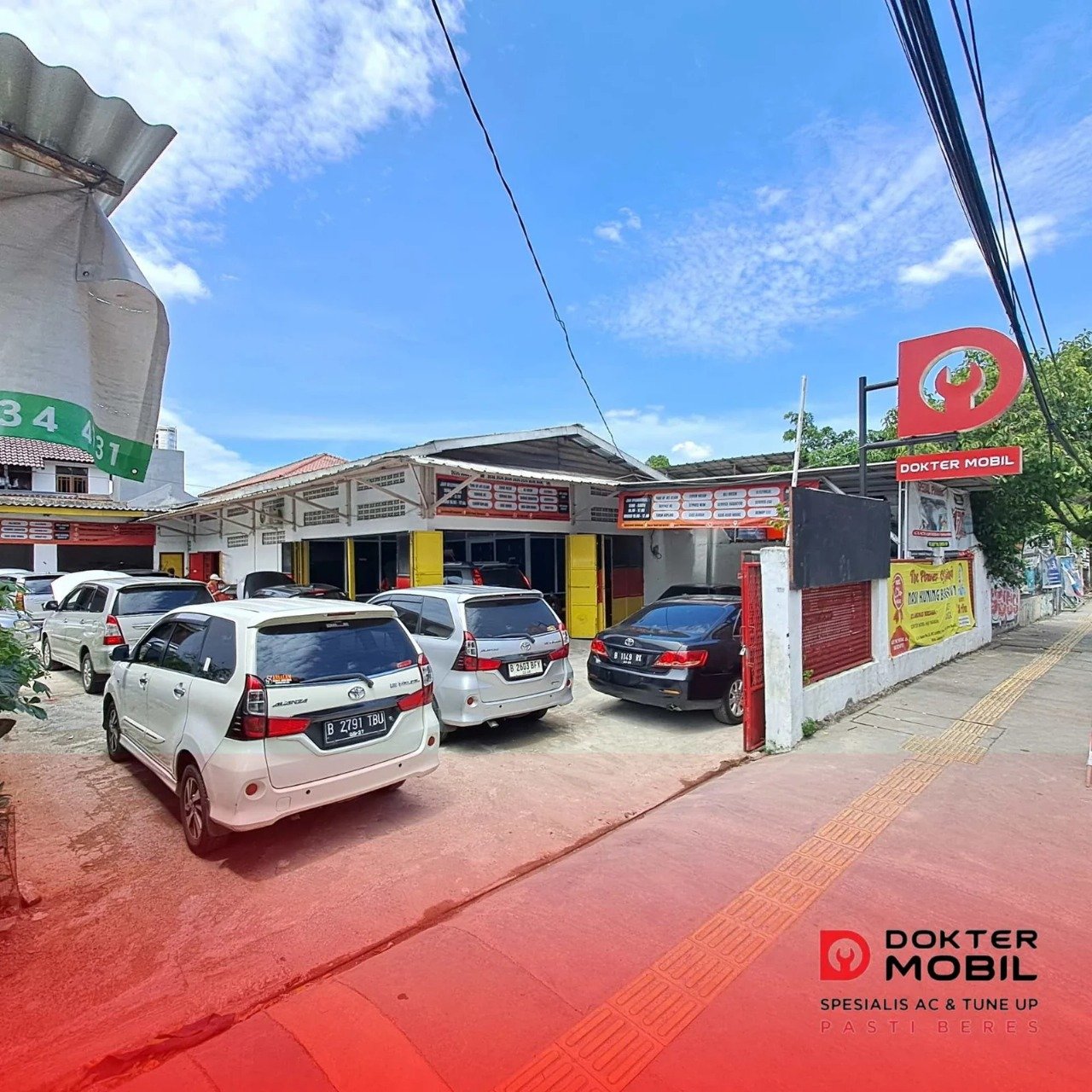 Dokter Mobil Haji Nama